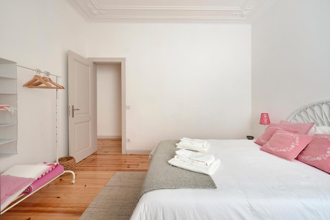 Sunny Apartment With Balcony! Lisboa Exteriör bild